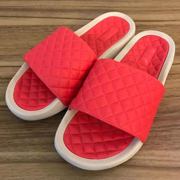 APL Lusso Slide Women's Quilted Leather Flat Slides Pink Size 11 - Picture 2 of 6